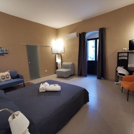 Hercules Suites Noto Extérieur photo