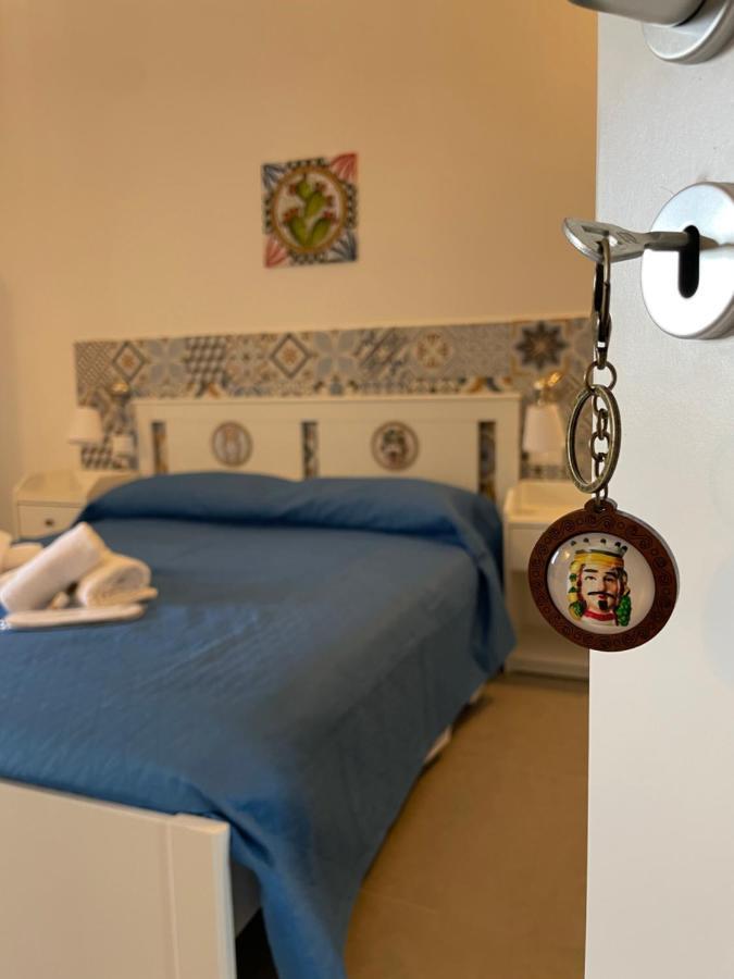 Hercules Suites Noto Extérieur photo