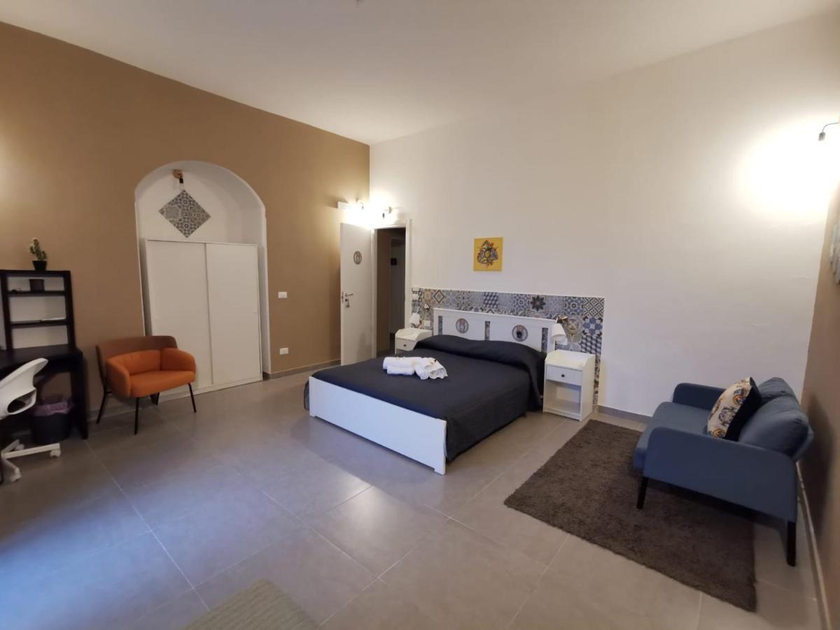 Hercules Suites Noto Extérieur photo